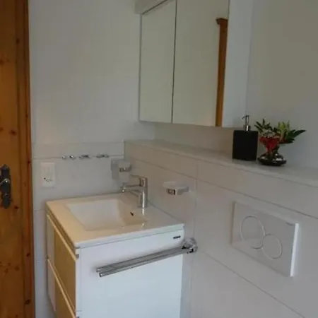 Apartment Chesa Allegria